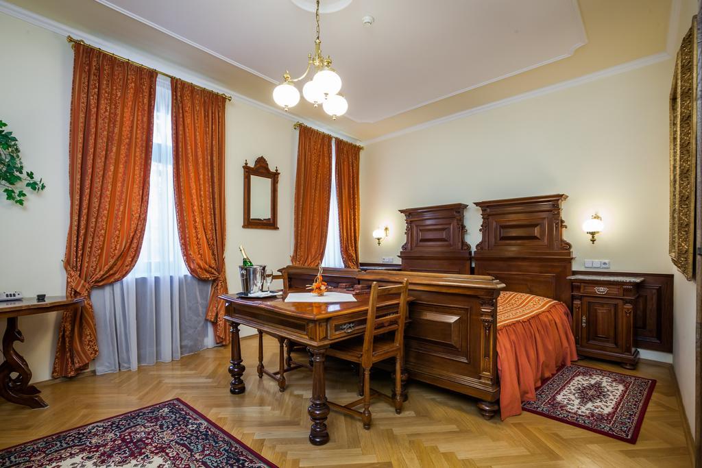 Hotel Jelínkova vila Velké Meziříčí Quarto foto
